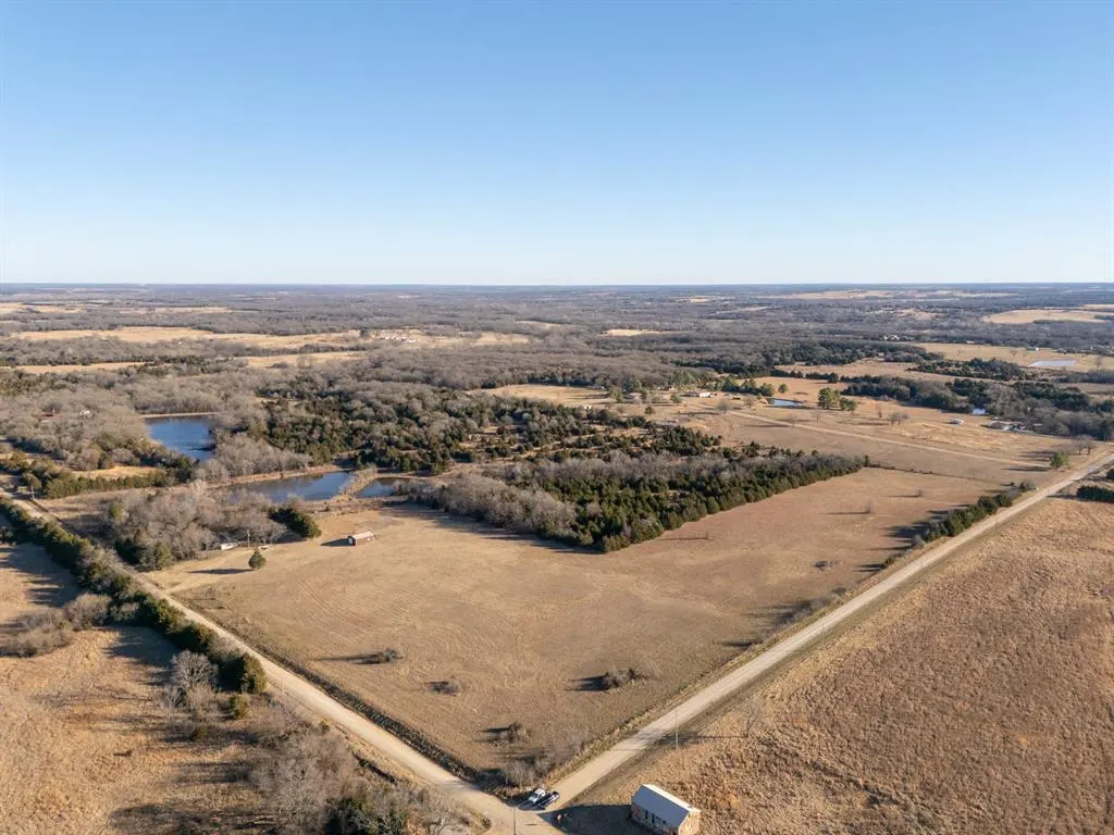 Photo 9 — 990876 S 3500 Road, Sparks, OK 74869