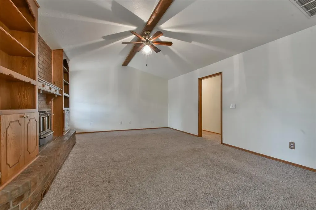 Photo 8 — 410 E Johnson Street, Lexington, OK 73051