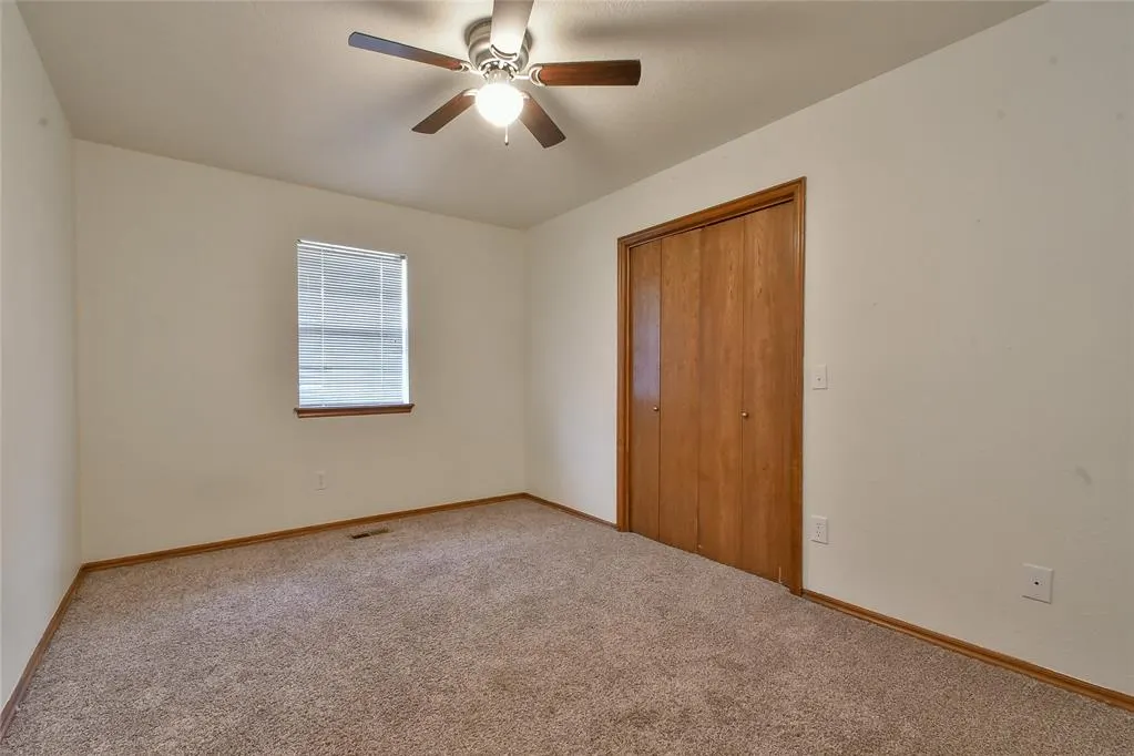 Photo 13 — 410 E Johnson Street, Lexington, OK 73051