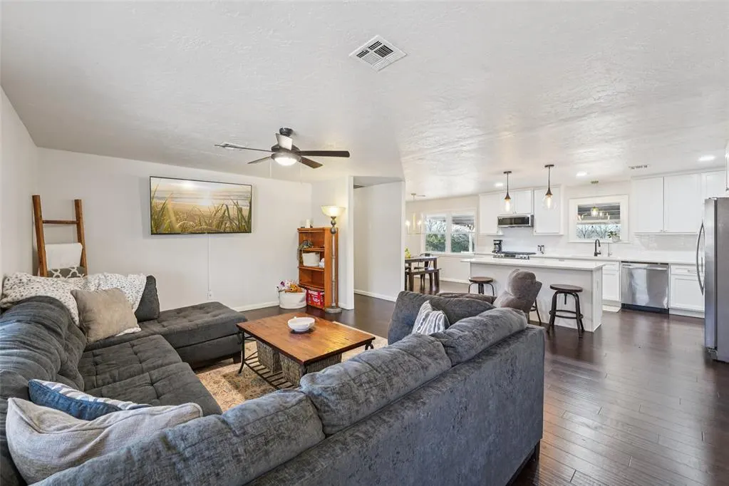 Photo 6 — 15201 S Post Road, Oklahoma City, OK 73165