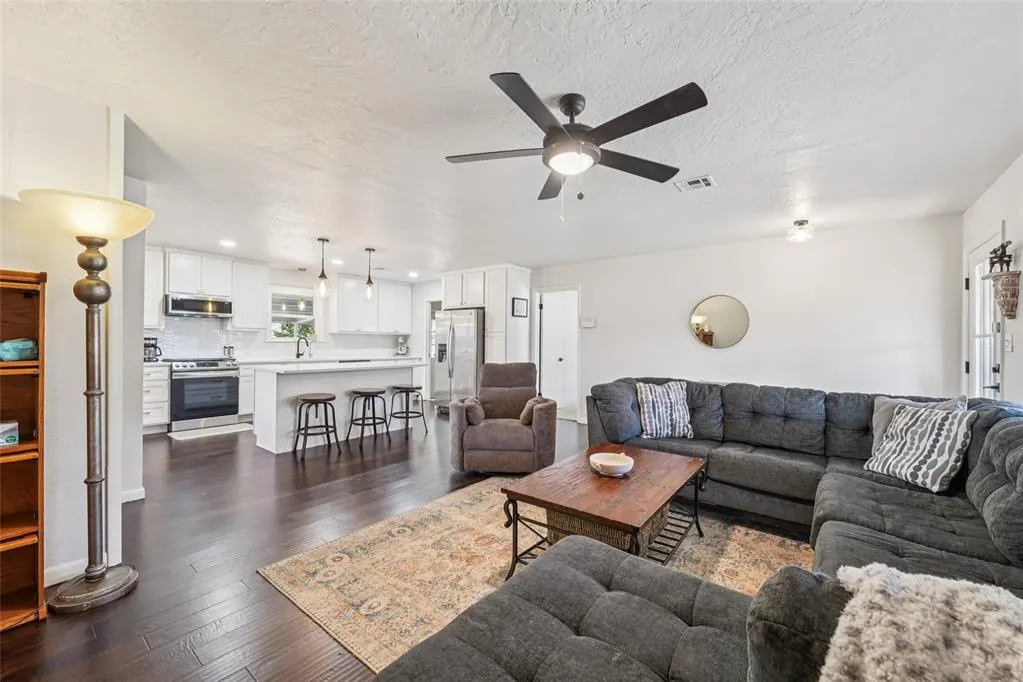 Photo 9 — 15201 S Post Road, Oklahoma City, OK 73165