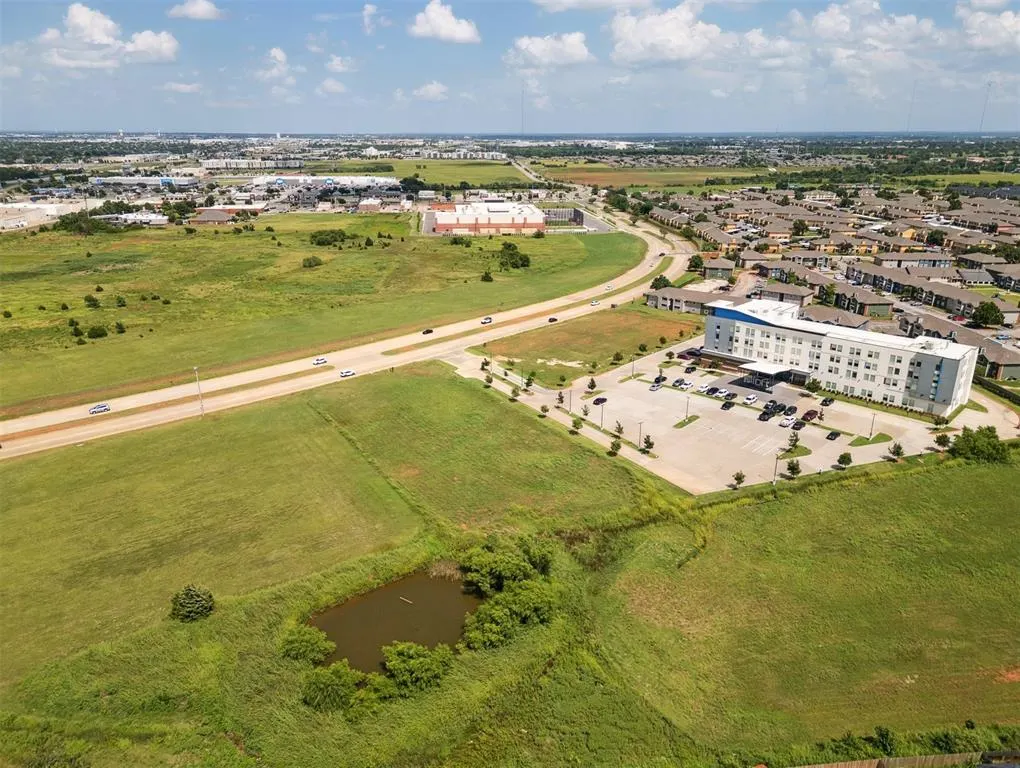 Photo 31 — 13129 Highland Park Boulevard, Oklahoma City, OK 73120