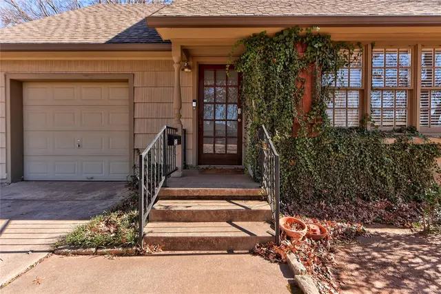Front exterior — 1523 S Pickard, Norman, OK 73072
