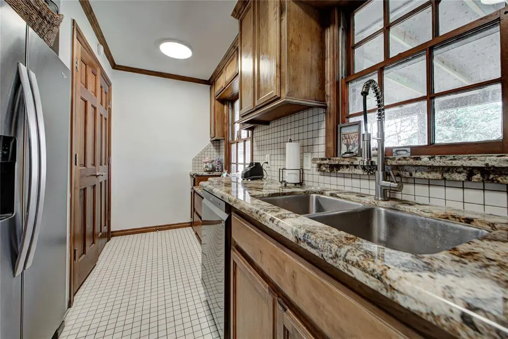 Photo 14 — 1523 S Pickard, Norman, OK 73072