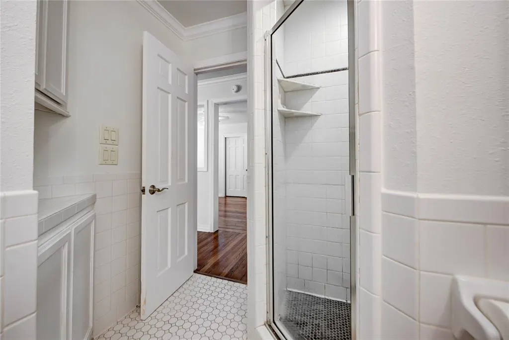 Photo 27 — 1523 S Pickard, Norman, OK 73072