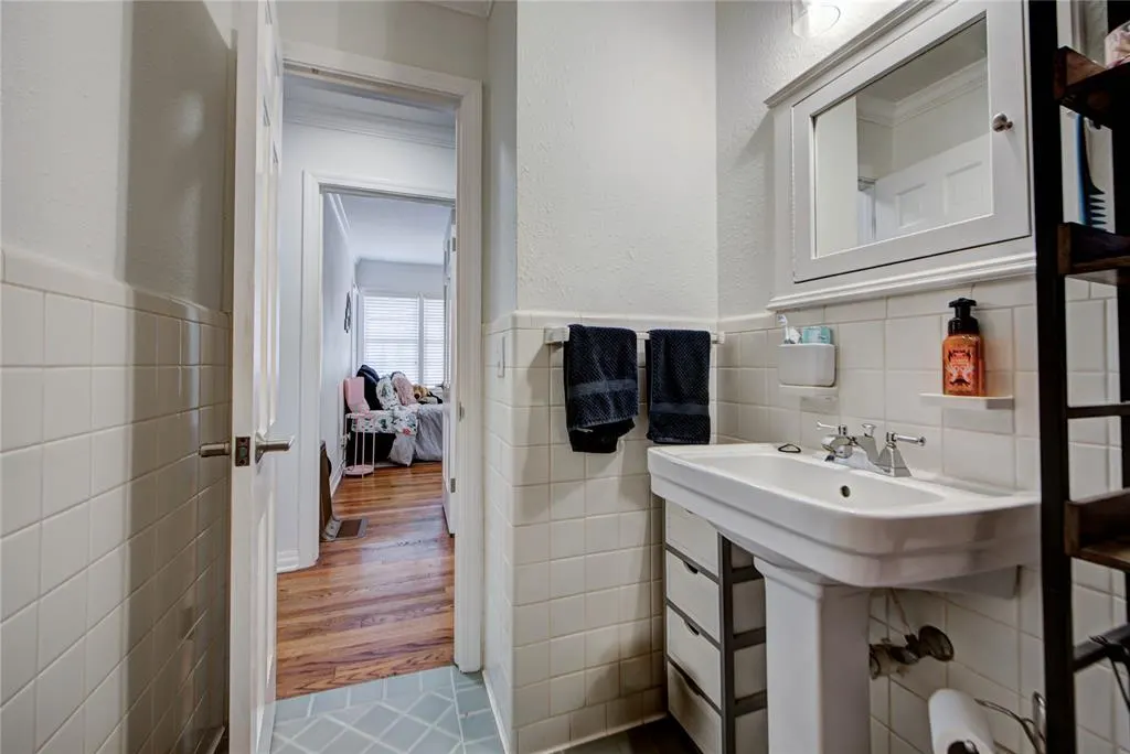 Photo 33 — 1523 S Pickard, Norman, OK 73072