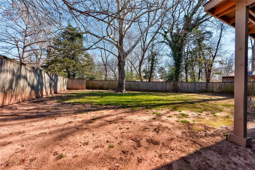 Photo 39 — 1523 S Pickard, Norman, OK 73072