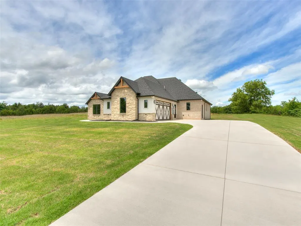 Photo 4 — 1600 N 60th Street, Noble, OK 73068