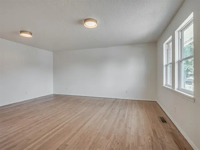 Photo 6 — Address unavailable, Oklahoma City, OK 73122