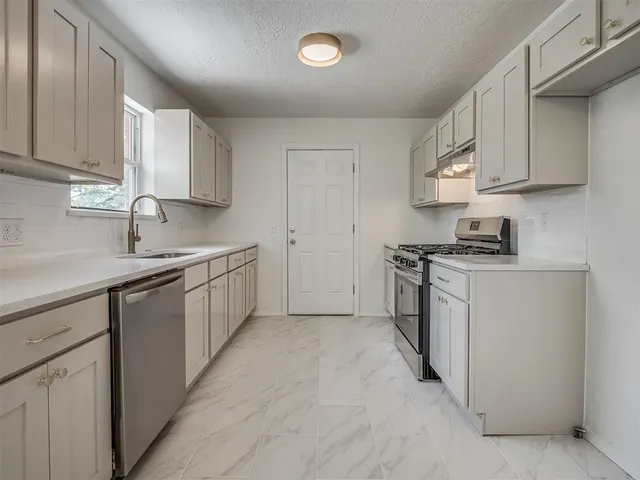 Photo 8 — Address unavailable, Oklahoma City, OK 73122