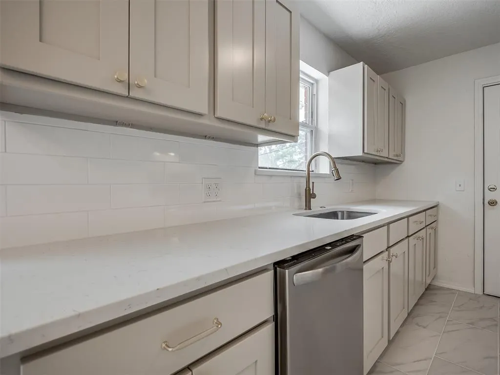 Photo 10 — Address unavailable, Oklahoma City, OK 73122