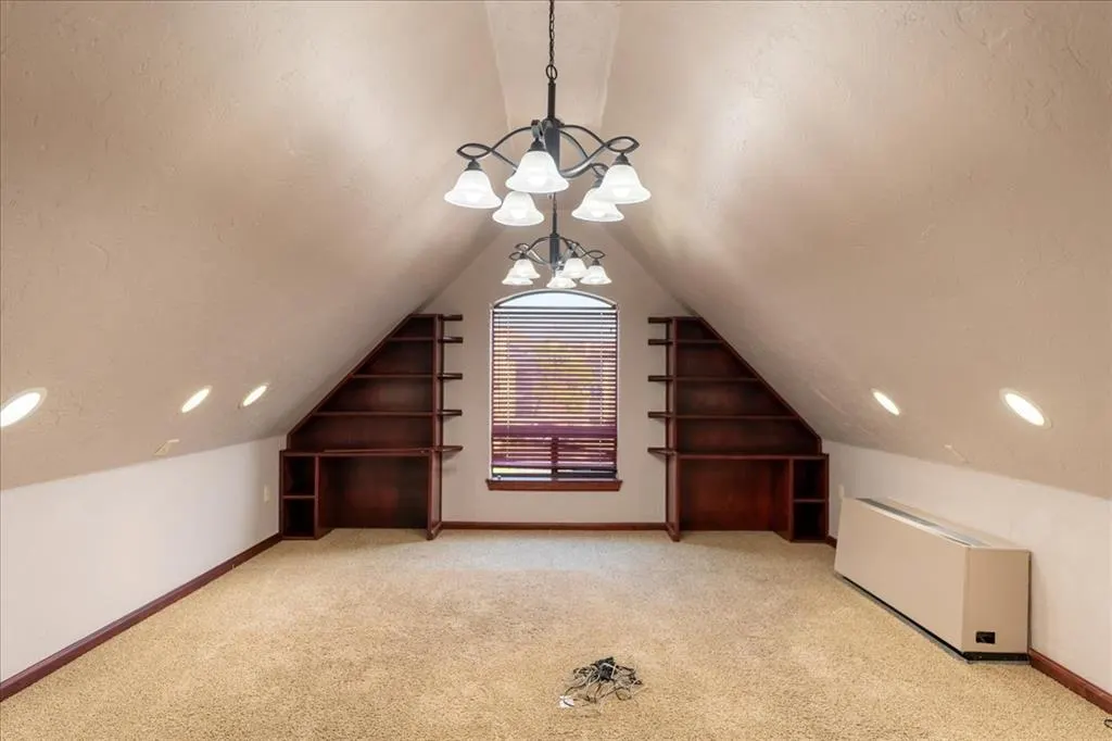 Photo 16 — 4242 N MERIDIAN Avenue, Oklahoma City, OK 73112