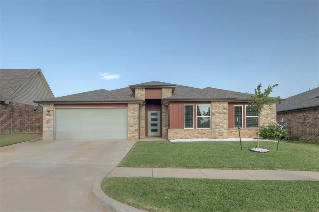 Photo 2 — 14405 Gravity Falls Lane, Oklahoma City, OK 73142