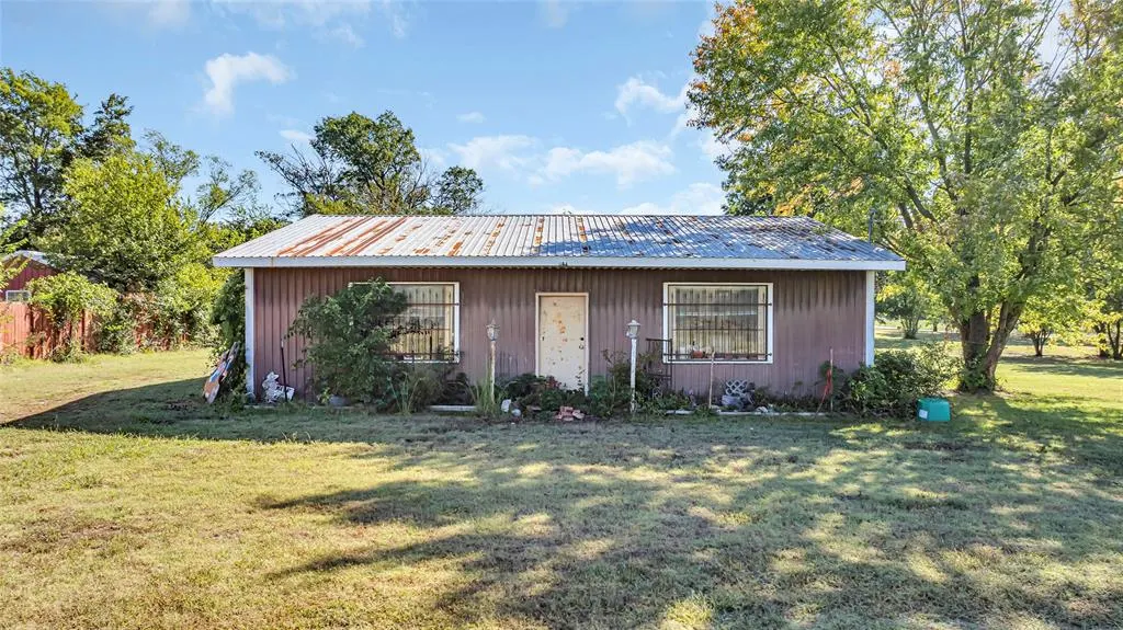 Photo 45 — 1200 E Smith, Stratford, OK 74872