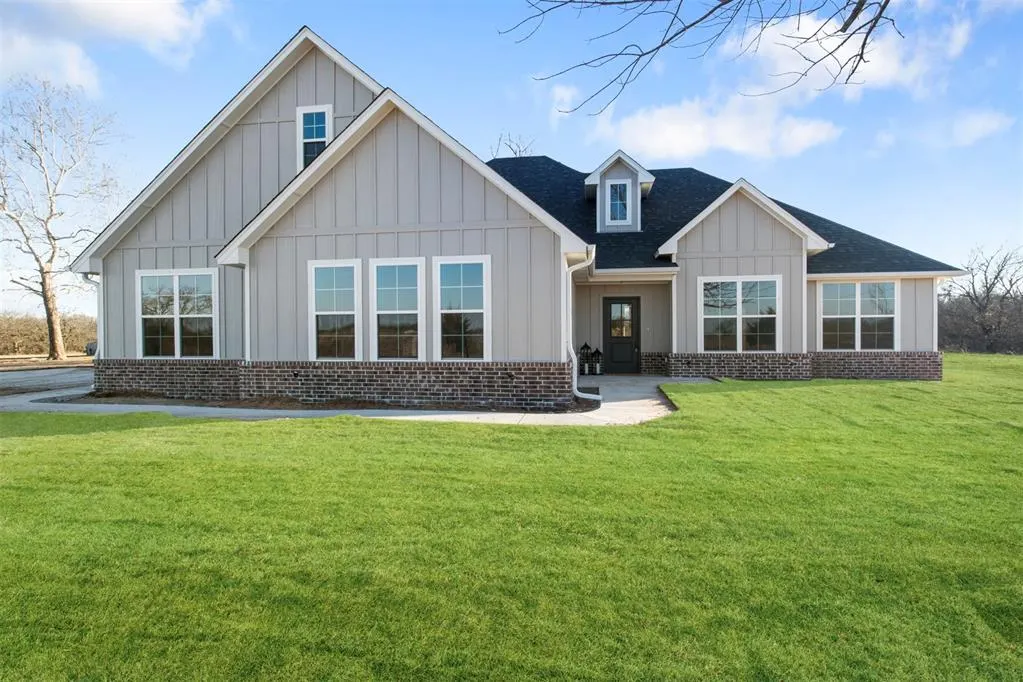 Photo 3 — 42773 Garrett's Lake Road, Shawnee, OK 74804