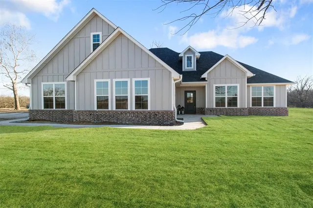 Photo 3 — 42773 Garrett's Lake Road, Shawnee, OK 74804