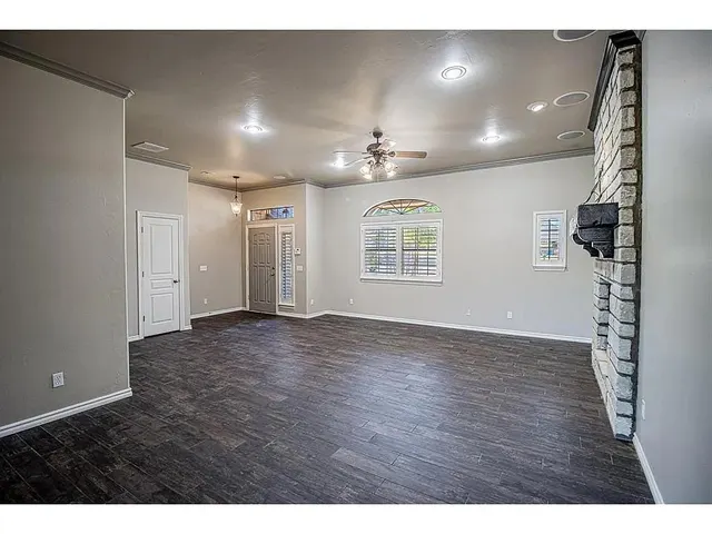 Photo 6 — 2920 Longmeadow, Edmond, OK 73003