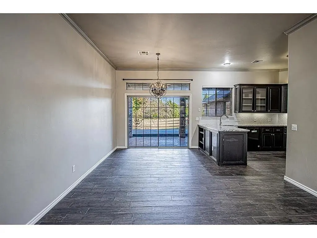 Photo 9 — 2920 Longmeadow, Edmond, OK 73003