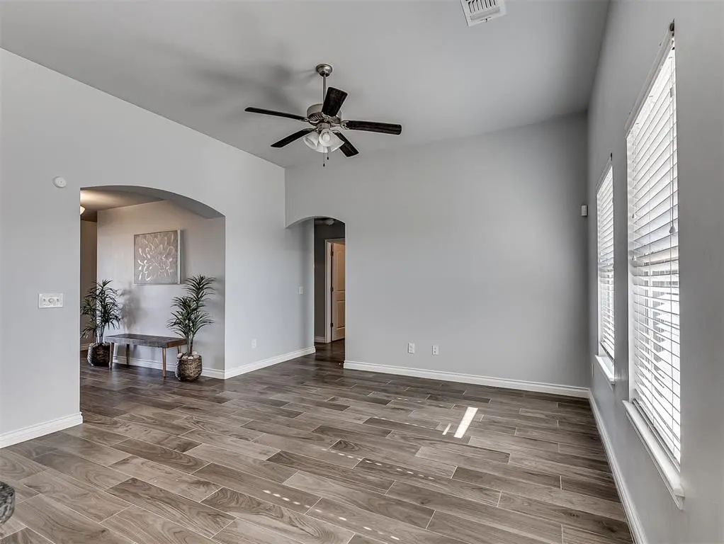 Photo 9 — 11516 NW 129th Street, Piedmont, OK 73078