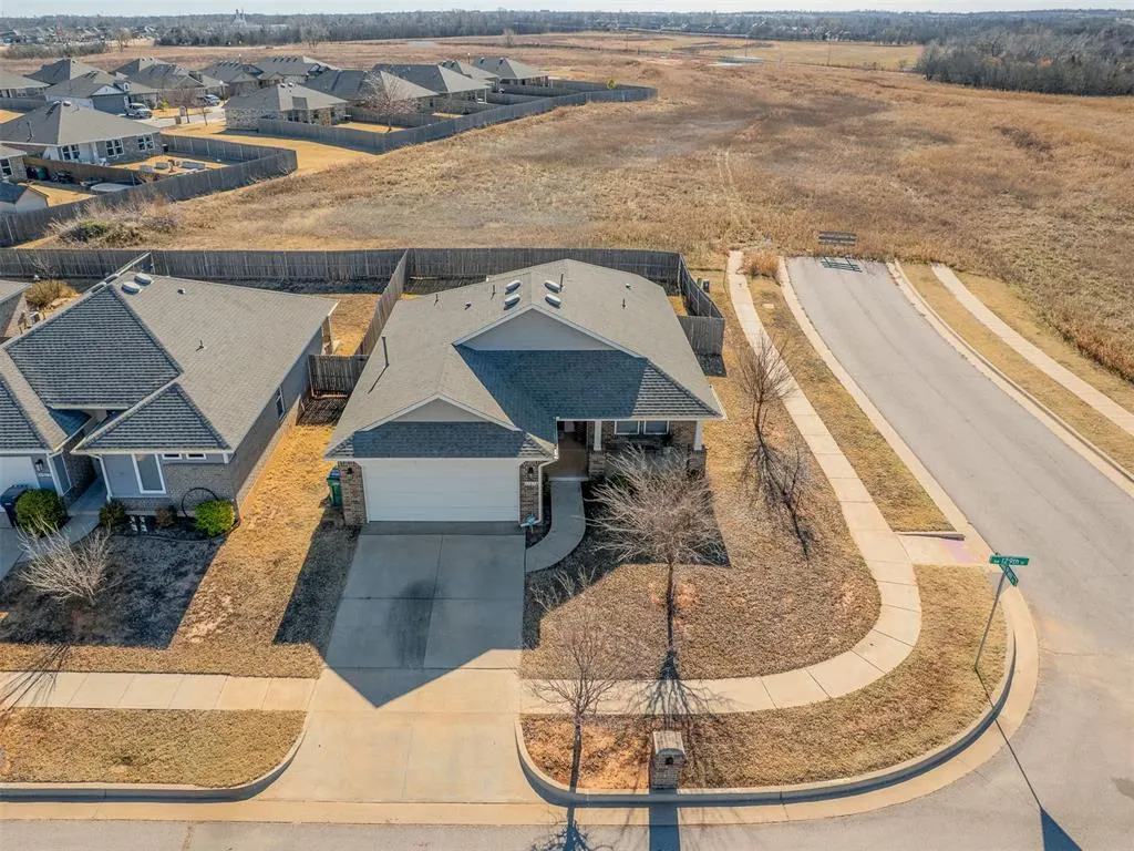 Photo 42 — 11516 NW 129th Street, Piedmont, OK 73078