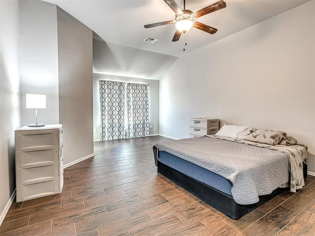 Photo 23 — 12320 Edison Drive, Oklahoma City, OK 73120