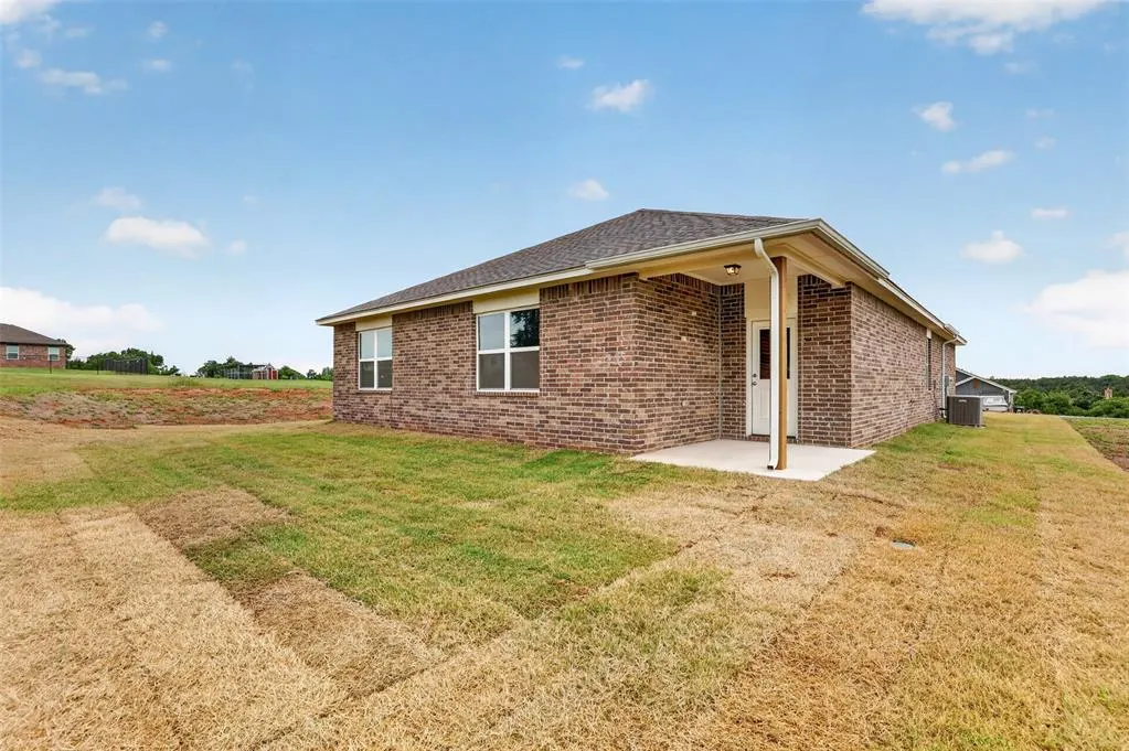 Photo 37 — 745 Cumberland Drive, Guthrie, OK 73044