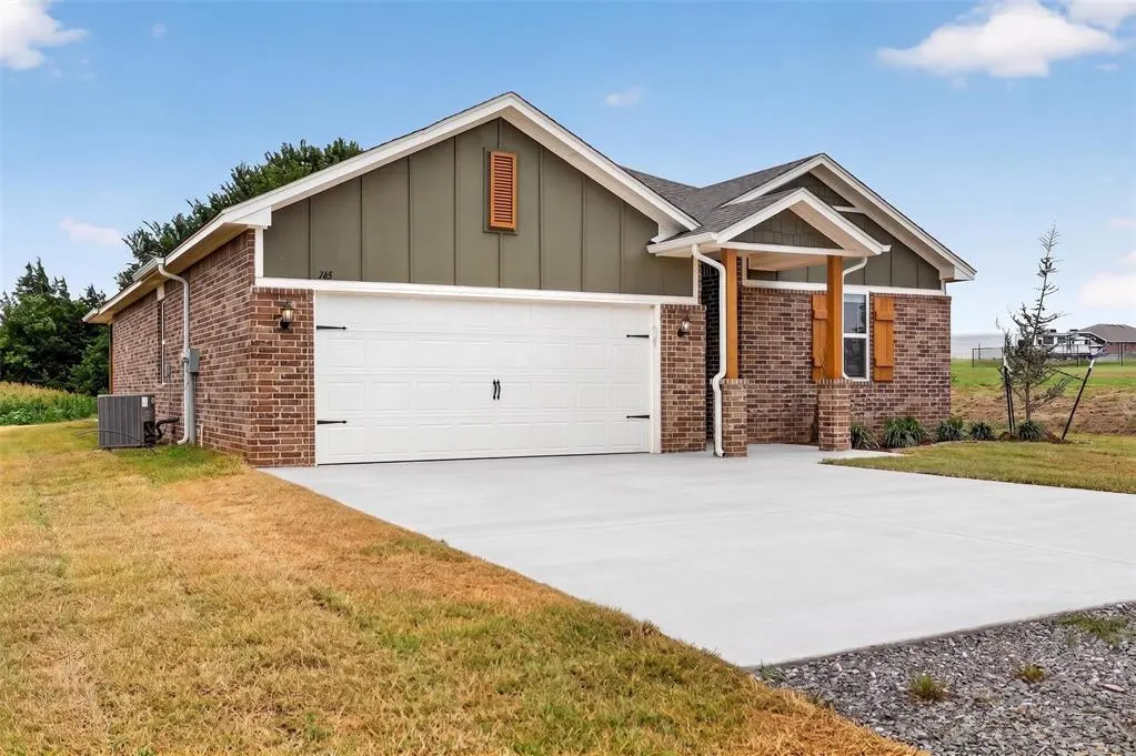 Photo 46 — 745 Cumberland Drive, Guthrie, OK 73044