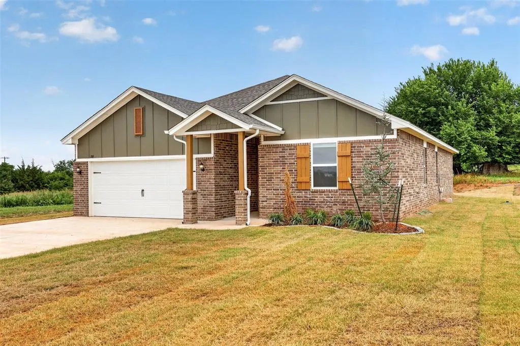 Photo 47 — 745 Cumberland Drive, Guthrie, OK 73044