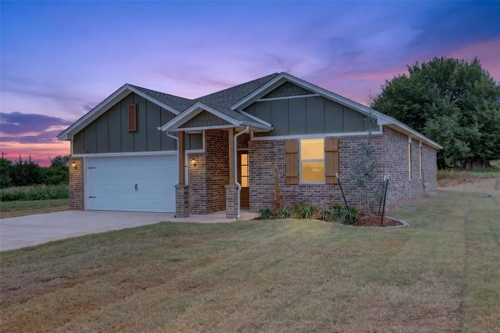 Photo 48 — 745 Cumberland Drive, Guthrie, OK 73044