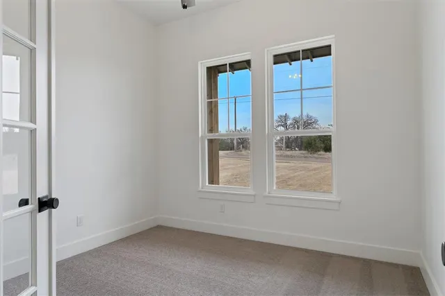 Photo 5 — 24237 Western Avenue, Washington, OK 73093