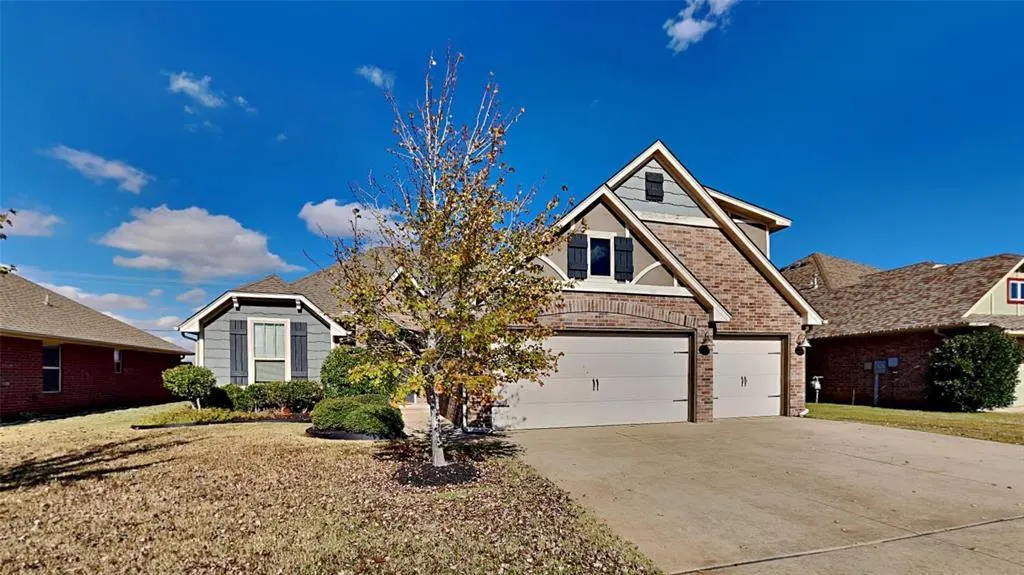 Photo 3 — 13625 Cobblestone Road, Oklahoma City, OK 73142
