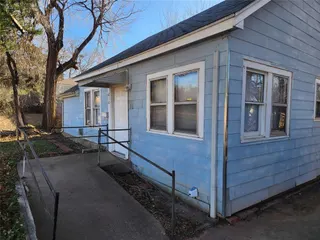 Sold home at 616 NW 36th Street