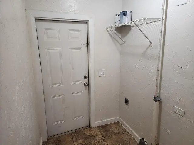 Photo 4 — 616 NW 36th Street, Oklahoma City, OK 73118