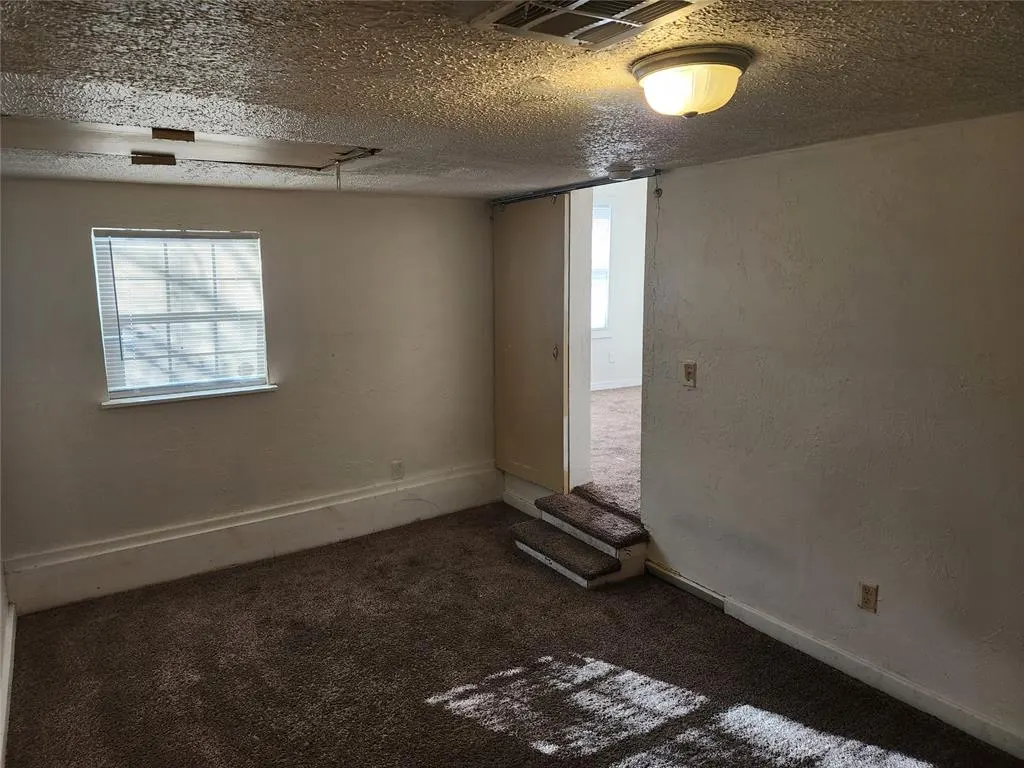 Photo 16 — 616 NW 36th Street, Oklahoma City, OK 73118
