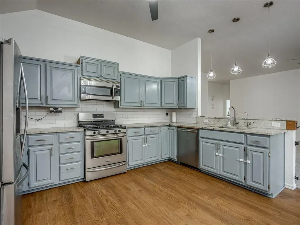 Photo 6 — 11517 Sherwood Court, Midwest City, OK 73130