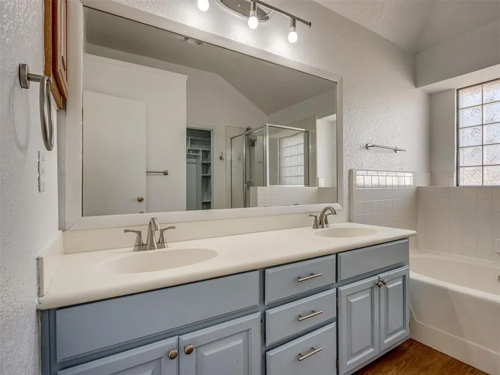Photo 16 — 11517 Sherwood Court, Midwest City, OK 73130