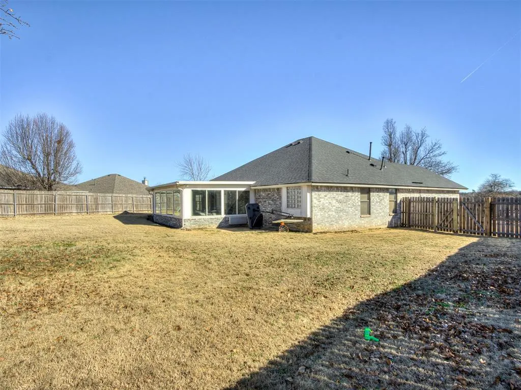 Photo 32 — 11517 Sherwood Court, Midwest City, OK 73130