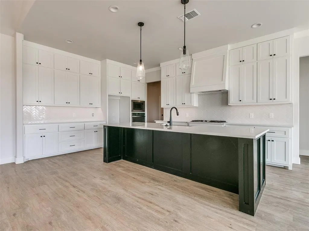 Photo 13 — 4253 Hawthorne Street, Piedmont, OK 73078