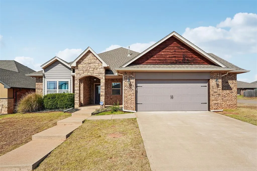 Photo 2 — 8401 NW 140th Street, Oklahoma City, OK 73142
