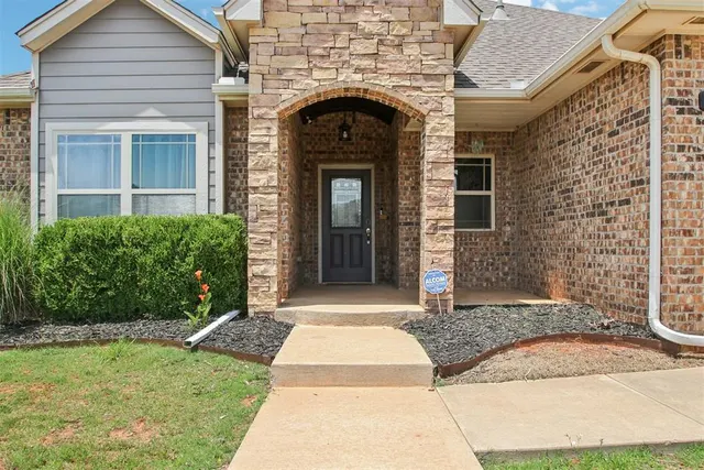Photo 5 — 8401 NW 140th Street, Oklahoma City, OK 73142