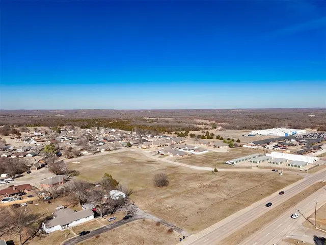 Photo 5 — 00 E Wrangler Boulevard, Seminole, OK 74868