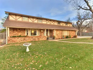 Sold home at 8309 NW 24th Street