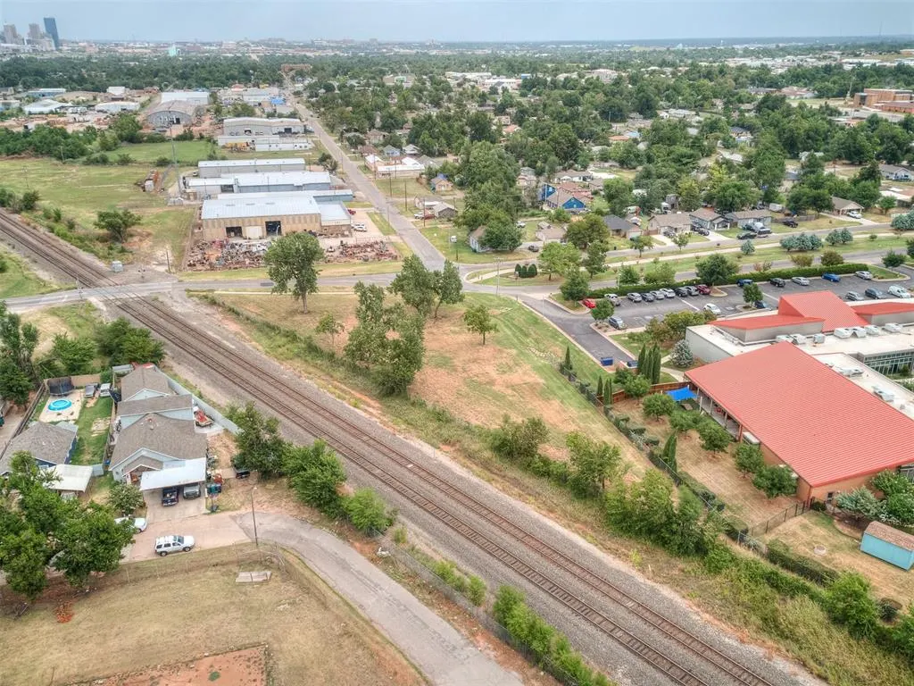 Photo 11 — 430 SE Grand Boulevard, Oklahoma City, OK 73129