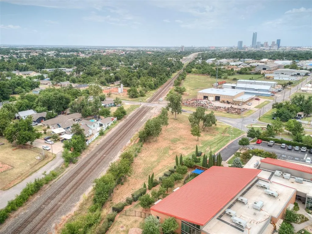 Photo 14 — 430 SE Grand Boulevard, Oklahoma City, OK 73129