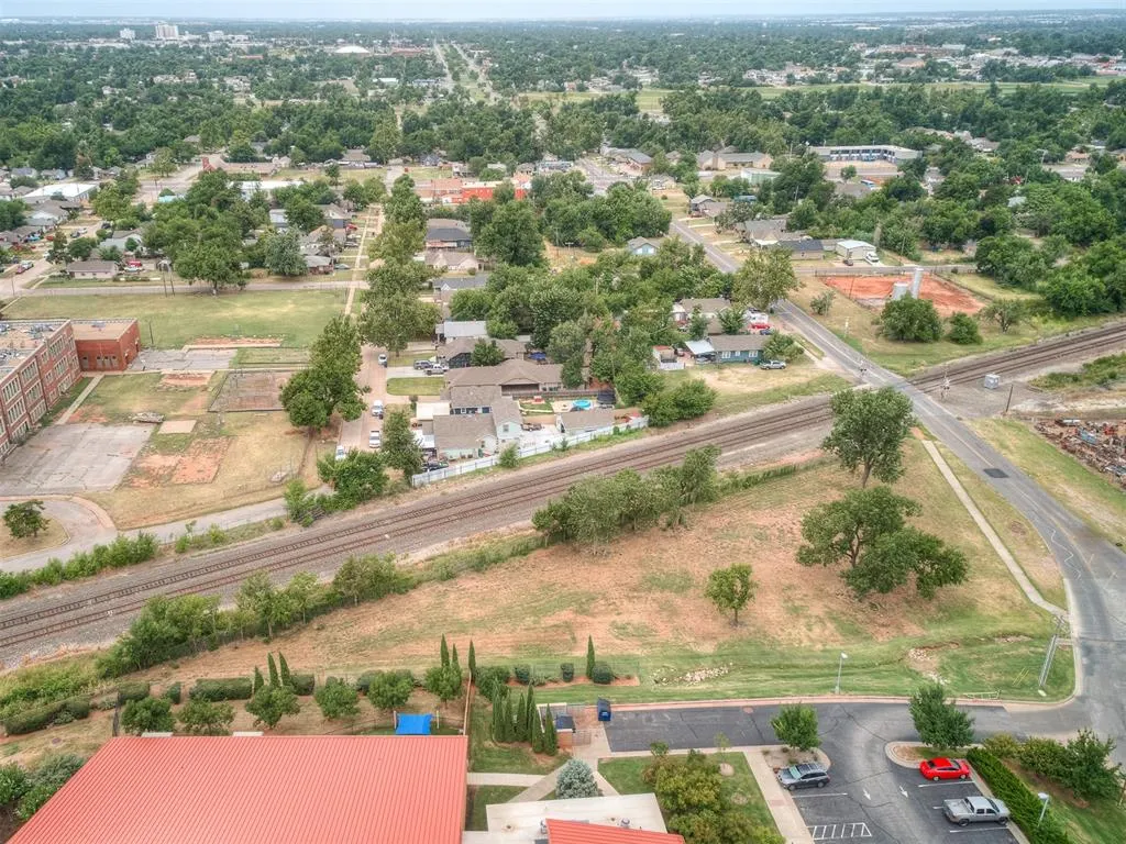 Photo 16 — 430 SE Grand Boulevard, Oklahoma City, OK 73129