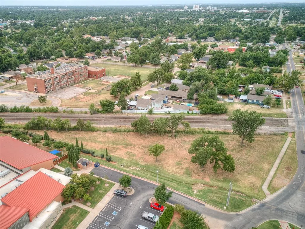 Photo 17 — 430 SE Grand Boulevard, Oklahoma City, OK 73129