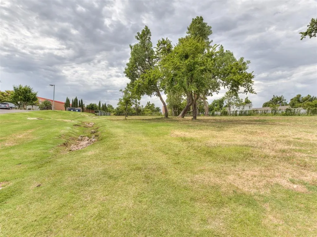 Photo 22 — 430 SE Grand Boulevard, Oklahoma City, OK 73129