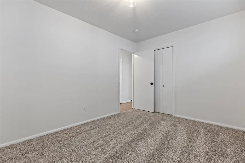 Photo 16 — 7604 NW 28th Street, Bethany, OK 73008