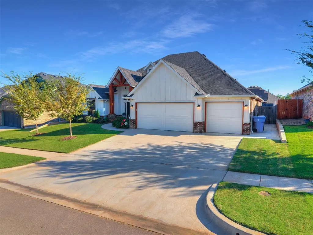 Front exterior — 303 Bulverde Drive, Norman, OK 73069