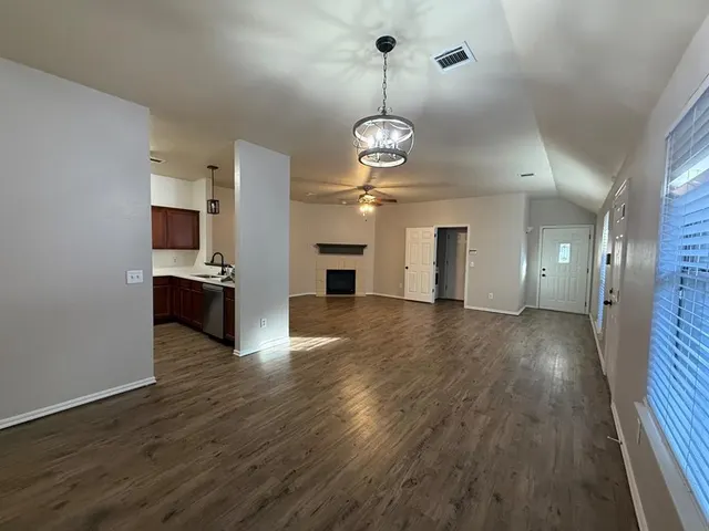 Photo 7 — 3609 NW 51st Street, Oklahoma City, OK 73112